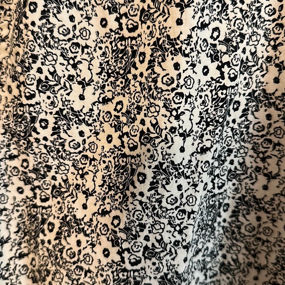 Men’s Large Goodfellow & Co Short Sleeve Button Down - Picture 3 of 5